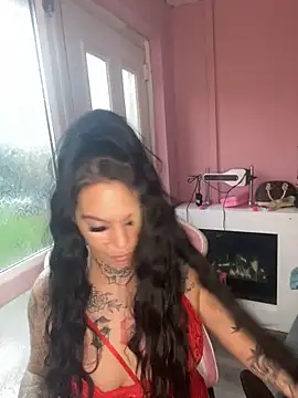 Snapshot of DIRTY_PAISLEY_X chatting on November 11, 2025, 1:44 pm DIRTY PAISLEY X online show from November 11, 2025, 1:44 pm