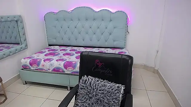 Cordelia Perlman online show from October 30, 2025, 1:12 pm