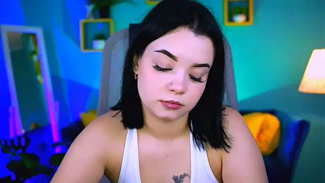 Snapshot of leslierowe_ chatting on September 30, 2025, 5:18 pm leslierowe online show from September 30, 2025, 5:18 pm