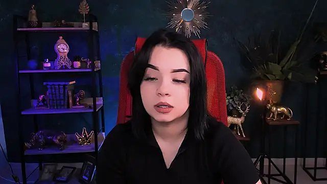 Snapshot of leslierowe_ chatting on October 10, 2025, 4:39 pm leslierowe online show from October 10, 2025, 4:39 pm