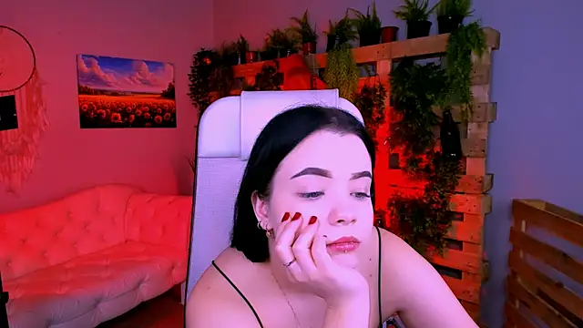 Snapshot of leslierowe_ chatting on November 2, 2025, 1:46 pm leslierowe online show from November 2, 2025, 1:46 pm