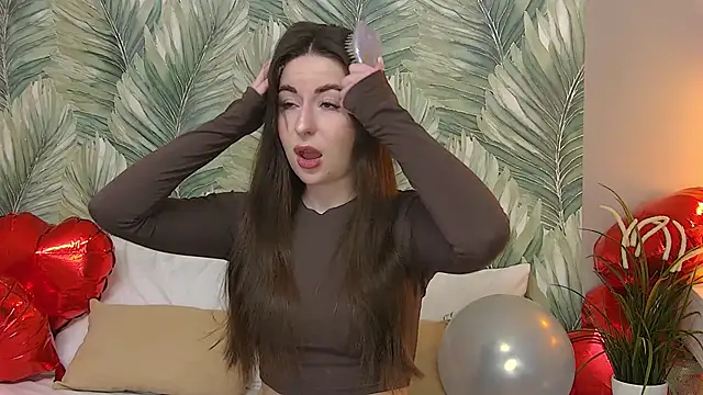 Snapshot of LilithLane chatting on February 12, 2026, 12:44 pm LilithLane online show from February 12, 2026, 12:44 pm