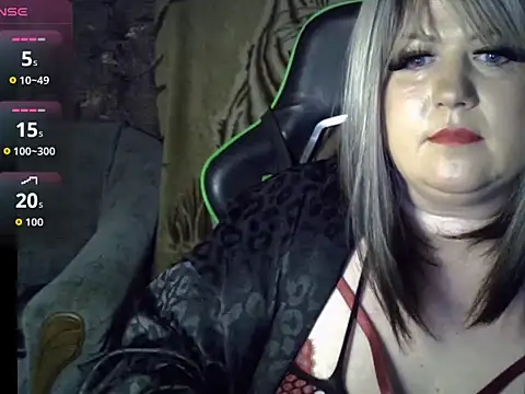 YuliiaSan online show from November 14, 2025, 3:11 pm