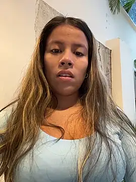 EMILIIA RICHTER   online show from February 23, 2026, 11:40 am