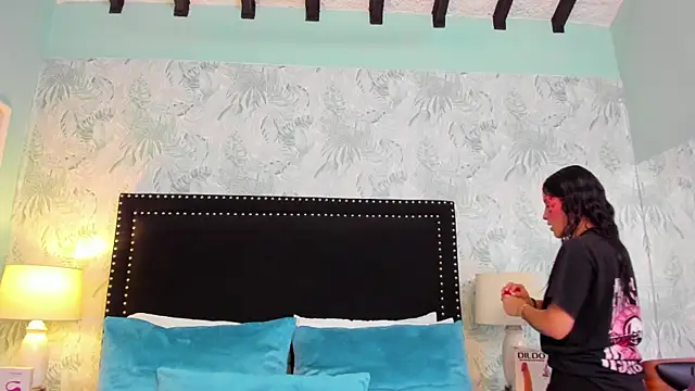 Snapshot of SamyySwet chatting on February 15, 2026, 1:13 am SamyySwet online show from February 15, 2026, 1:13 am