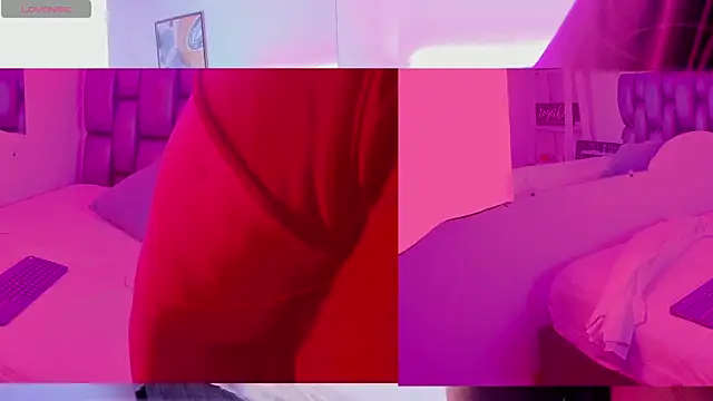 Snapshot of Zoe-stonee chatting on September 28, 2025, 12:32 pm Zoe-stonee online show from September 28, 2025, 12:32 pm