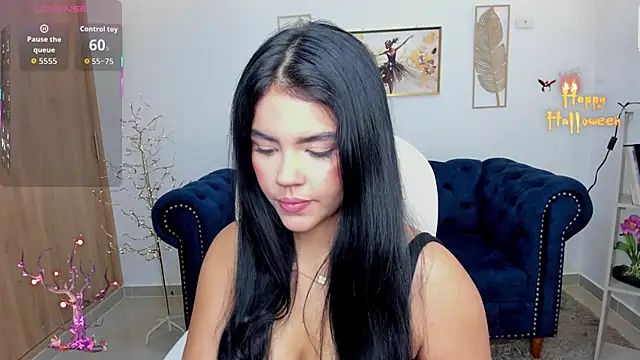 Mila blaze online show from October 28, 2025, 12:14 am