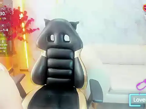 Snapshot of Isabella_Blondetf chatting on October 6, 2025, 8:06 pm Isabella Blondetf online show from October 6, 2025, 8:06 pm