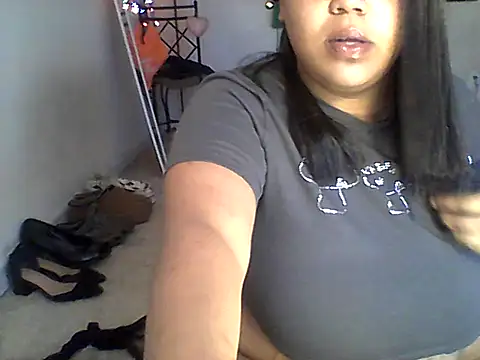 Snapshot of princessmya8k chatting on November 14, 2025, 7:34 pm princessmya8k online show from November 14, 2025, 7:34 pm