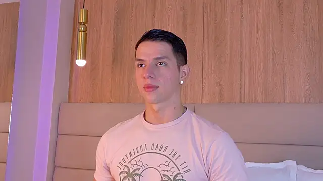 ZaneDawson online show from February 17, 2026, 7:42 pm