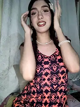 Emily-hottson online show from October 11, 2025, 5:28 am