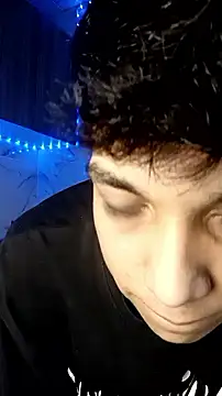 LeySmithVC online show from November 19, 2025, 5:29 am