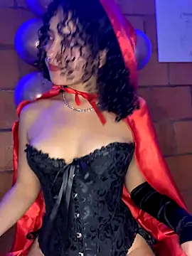 Snapshot of K_Licious chatting on October 31, 2025, 8:21 pm K Licious online show from October 31, 2025, 8:21 pm