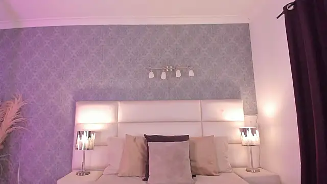 Snapshot of Celeste_Amber chatting on February 10, 2026, 8:13 pm Celeste Amber online show from February 10, 2026, 8:13 pm