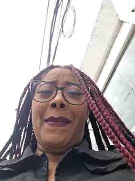 Snapshot of Ebony-Goddess19 chatting on November 3, 2025, 4:52 pm Ebony-Goddess19 online show from November 3, 2025, 4:52 pm