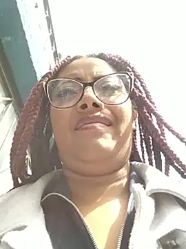 Snapshot of Ebony-Goddess19 chatting on November 13, 2025, 7:02 pm Ebony-Goddess19 online show from November 13, 2025, 7:02 pm