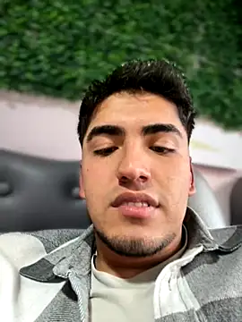 tomy hot20 online show from October 7, 2025, 9:56 pm