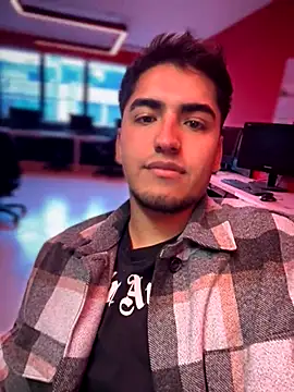 tomy hot20 online show from October 10, 2025, 3:44 pm