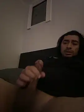 Snapshot of fifthbase007 chatting on October 31, 2025, 2:07 pm fifthbase007 online show from October 31, 2025, 2:07 pm