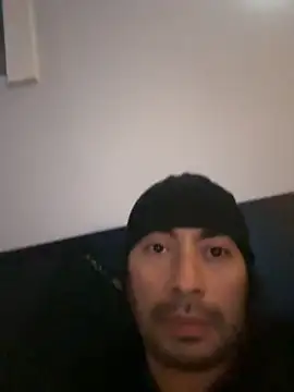 Snapshot of fifthbase007 chatting on November 12, 2025, 2:50 pm fifthbase007 online show from November 12, 2025, 2:50 pm