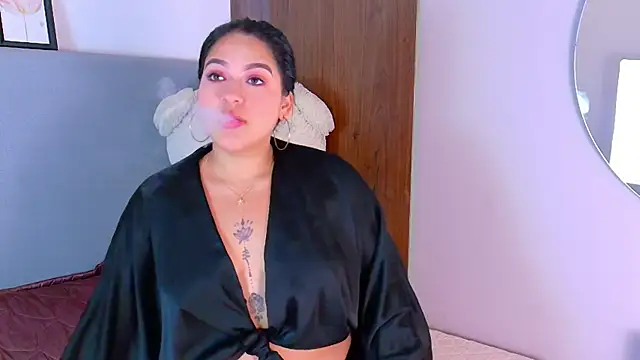 Snapshot of AlyCuper chatting on September 21, 2025, 7:48 pm AlyCuper online show from September 21, 2025, 7:48 pm
