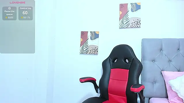 mia hajar333 online show from October 10, 2025, 7:02 pm