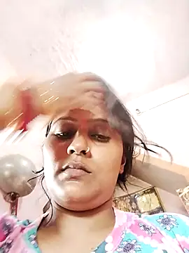 Jasmine Januja online show from September 22, 2025, 6:04 am