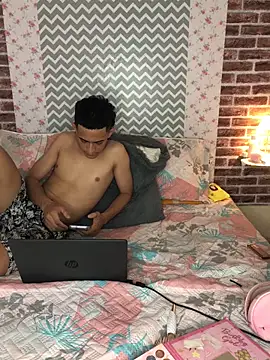 Snapshot of KaMila_M00N chatting on September 29, 2025, 4:01 pm KaMila M00N online show from September 29, 2025, 4:01 pm