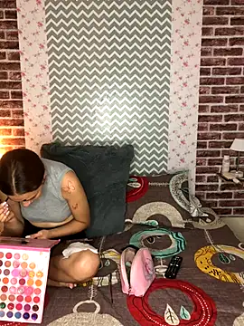 Snapshot of KaMila_M00N chatting on September 30, 2025, 2:00 pm KaMila M00N online show from September 30, 2025, 2:00 pm