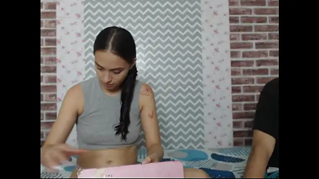 Snapshot of KaMila_M00N chatting on October 22, 2025, 3:12 pm KaMila M00N online show from October 22, 2025, 3:12 pm