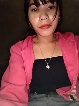 linhkem-cute online show from November 17, 2025, 9:48 am