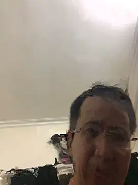 MaiHoang2k online show from October 6, 2025, 2:47 pm