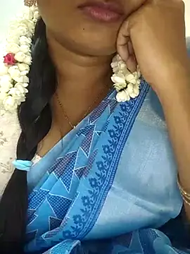 Snapshot of TAMIL_AMMUKUTTYY chatting on March 5, 2026, 8:16 pm TAMIL AMMUKUTTYY online show from March 5, 2026, 8:16 pm