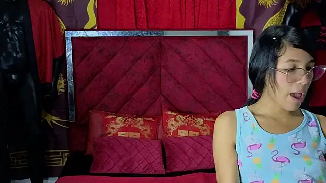 Snapshot of Horny_Girl0 chatting on September 17, 2025, 9:00 am Horny Girl0 online show from September 17, 2025, 9:00 am