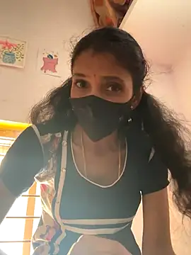 Snapshot of sweetreddy-02 chatting on September 20, 2025, 6:58 am sweetreddy-02 online show from September 20, 2025, 6:58 am