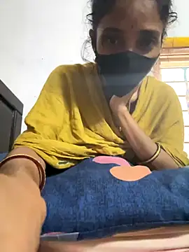 Snapshot of sweetreddy-02 chatting on September 24, 2025, 7:01 am sweetreddy-02 online show from September 24, 2025, 7:01 am