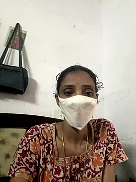 Snapshot of sweetreddy-02 chatting on October 28, 2025, 5:55 am sweetreddy-02 online show from October 28, 2025, 5:55 am