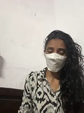 Snapshot of sweetreddy-02 chatting on October 29, 2025, 6:26 am sweetreddy-02 online show from October 29, 2025, 6:26 am