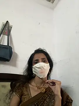 Snapshot of sweetreddy-02 chatting on November 1, 2025, 6:26 am sweetreddy-02 online show from November 1, 2025, 6:26 am