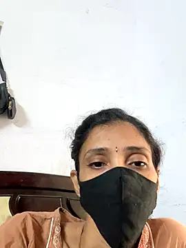 Snapshot of sweetreddy-02 chatting on November 8, 2025, 5:51 am sweetreddy-02 online show from November 8, 2025, 5:51 am