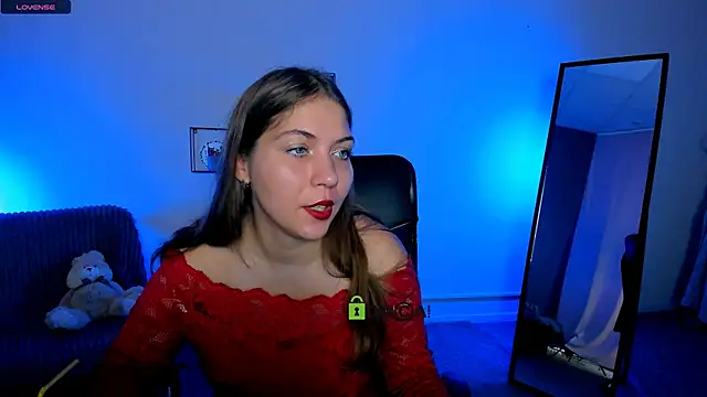 Snapshot of _tiana_moon chatting on September 29, 2025, 5:34 am tiana moon online show from September 29, 2025, 5:34 am