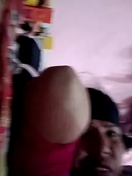 Snapshot of Hott_locky chatting on November 10, 2025, 11:15 pm Hott locky online show from November 10, 2025, 11:15 pm