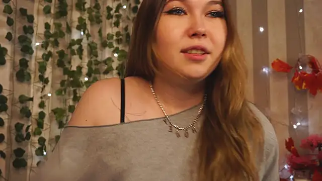 Snapshot of cheeky_cherry_juice chatting on November 3, 2025, 1:01 pm cheeky cherry juice online show from November 3, 2025, 1:01 pm