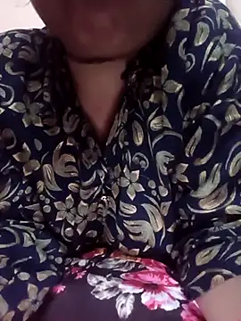 Hotygirl11100 online show from September 16, 2025, 6:20 pm