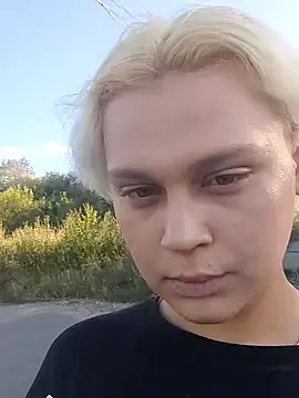 MargoShein online show from September 20, 2025, 2:07 pm