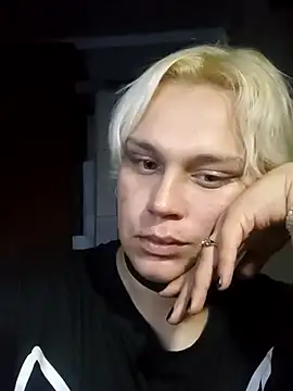 MargoShein online show from September 24, 2025, 9:18 pm