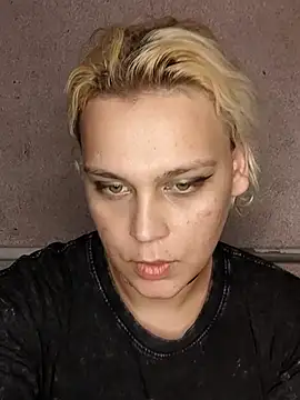 MargoShein online show from October 29, 2025, 1:57 pm