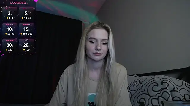 Snapshot of Ange_Lus chatting on September 21, 2025, 2:02 am Ange Lus online show from September 21, 2025, 2:02 am