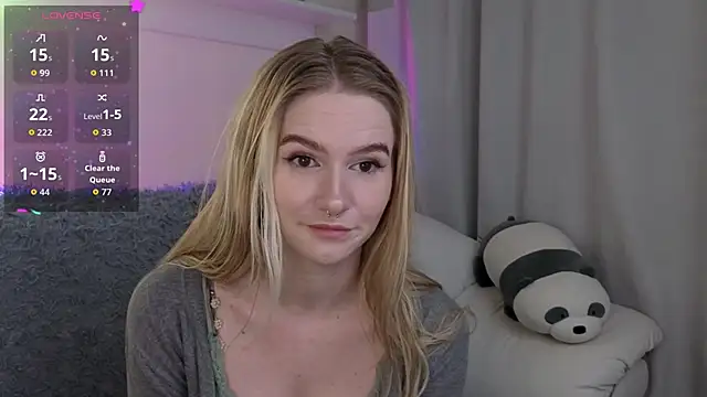 Ange Lus online show from November 18, 2025, 4:22 pm