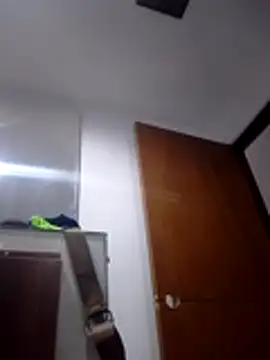 Snapshot of vixen_velvett1 chatting on October 22, 2025, 10:48 am vixen velvett1 online show from October 22, 2025, 10:48 am